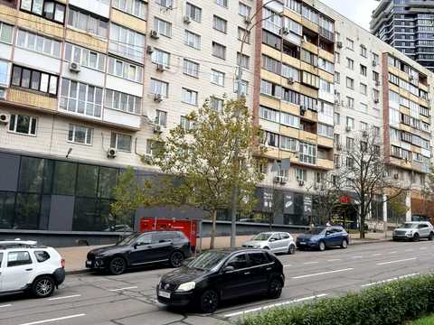 квартира по адресу Леси Украинки бульв., 5