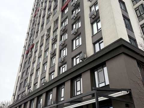 квартира по адресу Любомира Гузара просп. (Космонавта Комарова), 13