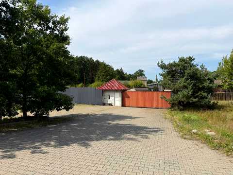 комерційна за адресою Генерала Шухевича вул., 1