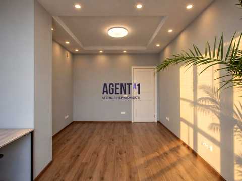 квартира за адресою Миру вул., 11-А