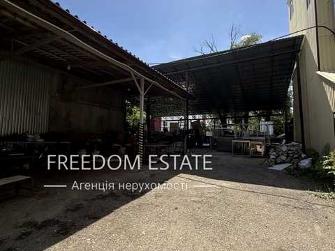 коммерческая по адресу Искринская ул., 8