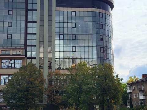 коммерческая по адресу Михаила Грушевского ул., 21