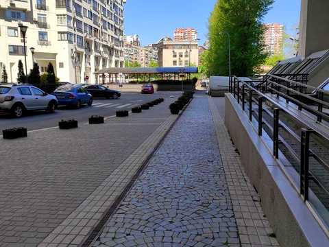 квартира за адресою Євгена Коновальця вул. (Щорса), 44-А
