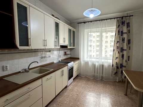 квартира по адресу Миколы Бажана просп., 26