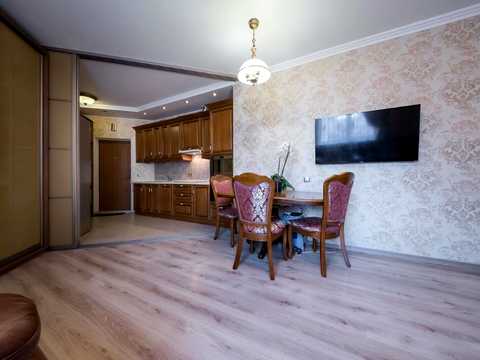 квартира за адресою Композитора Мейтуса вул., 4-А