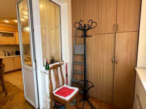 квартира за адресою Академіка Булаховського вул., 5-Б