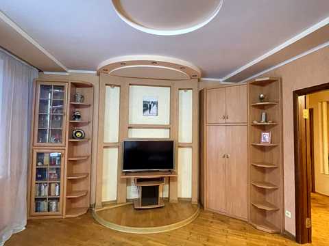 квартира за адресою Академіка Булаховського вул., 5-Б