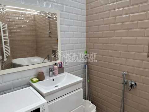 квартира за адресою Домобудівельна вул., 7