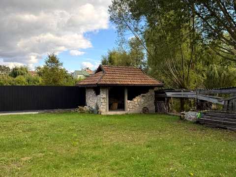 будинок за адресою Бічна Фруктова, 1б