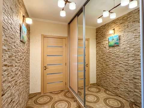 1877222356305692