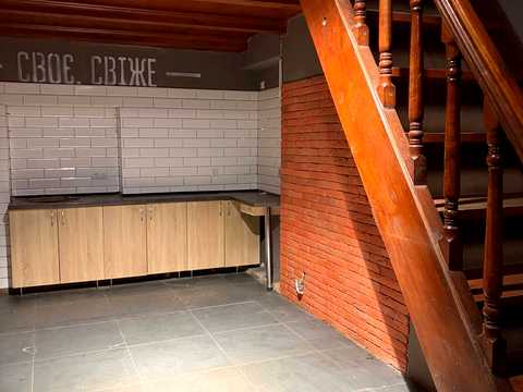 комерційна за адресою Львів, Ринок пл., 11