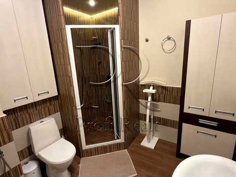 квартира по адресу Кловский спуск, 7