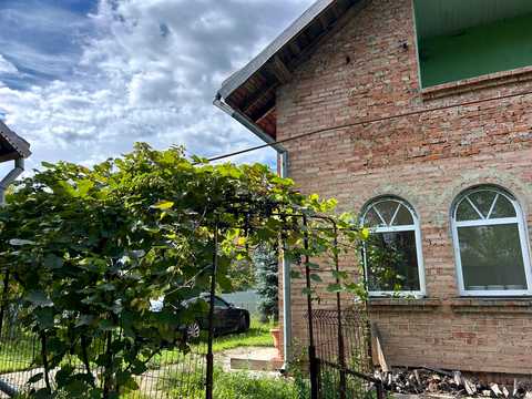 будинок за адресою Лісова вул., 12