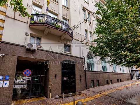 комерційна за адресою Євгена Чикаленка вул. (Пушкінська), 14