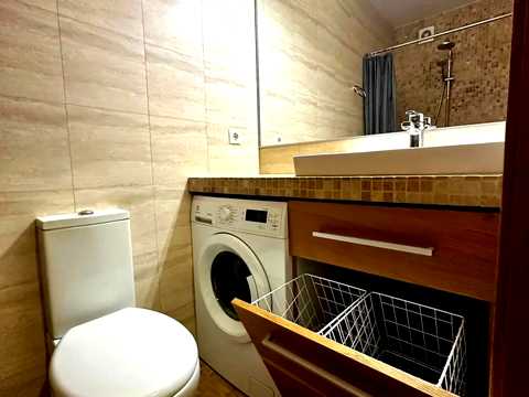 квартира за адресою Вадима Гетьмана вул. (Індустріальна), 1-Б