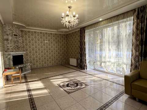 будинок за адресою Центральна вул.