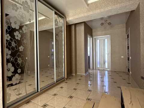 будинок за адресою Центральна вул.