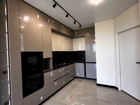 квартира за адресою Роксоляни вул., 149