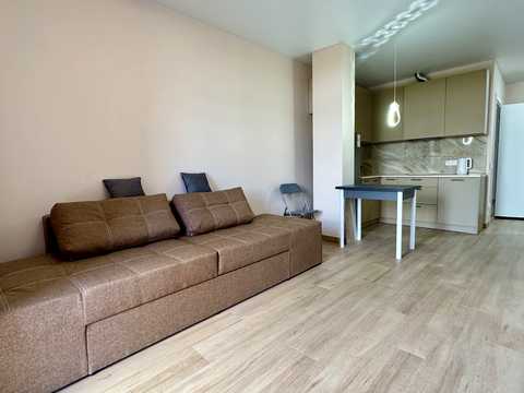 квартира за адресою Чорновола вул., 32