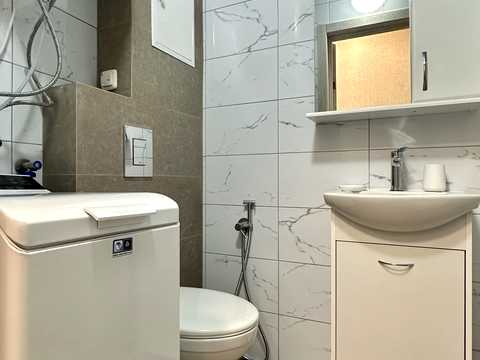квартира за адресою Науки просп., 13
