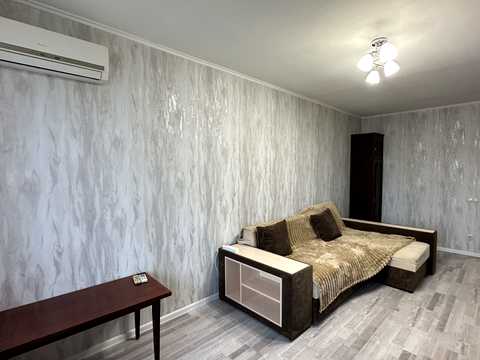 квартира за адресою Науки просп., 13