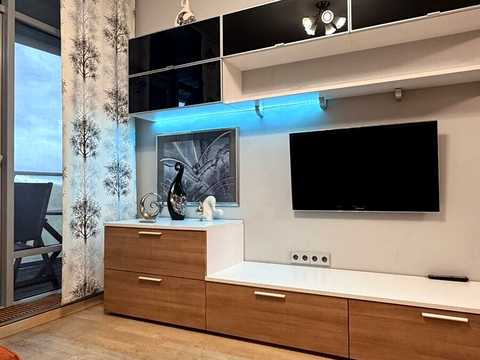 квартира за адресою Раїси Окіпної вул., 18