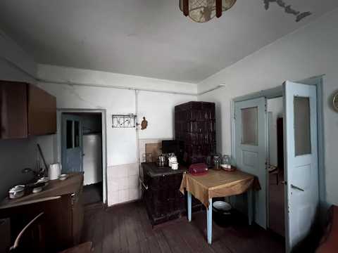 дом по адресу Центральна, 4