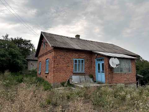 дом по адресу Центральна, 4