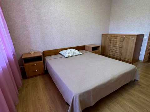 квартира за адресою Степана Бандери вул., 67а