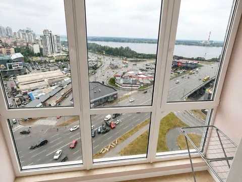 квартира по адресу Ревуцкого ул., 40-В