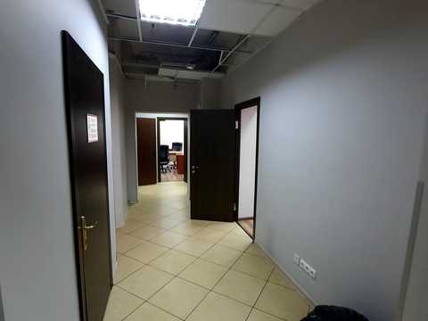 комерційна за адресою Жилянська вул., 31