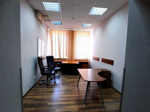 комерційна за адресою Жилянська вул., 31