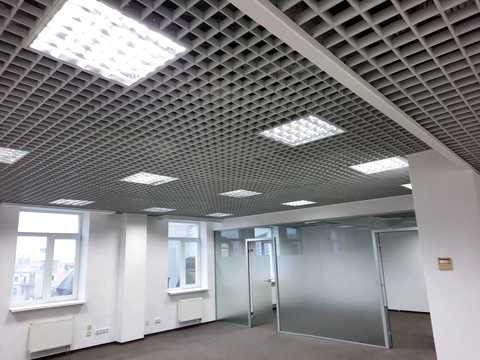 комерційна за адресою Жилянська вул., 31