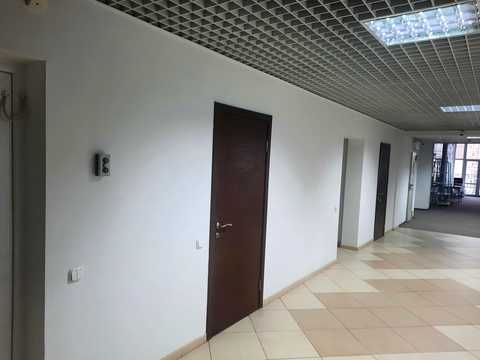 комерційна за адресою Жилянська вул., 31