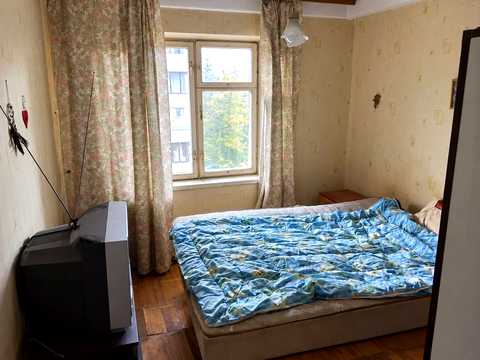 квартира за адресою Київ, Дніпровська набережна вул., 7-А