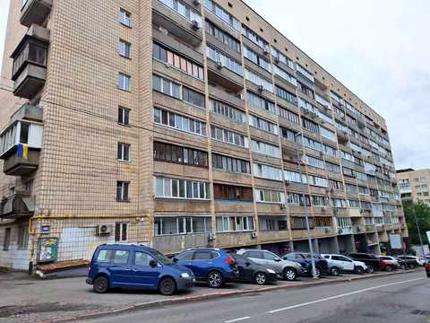 квартира по адресу Кловский спуск, 20