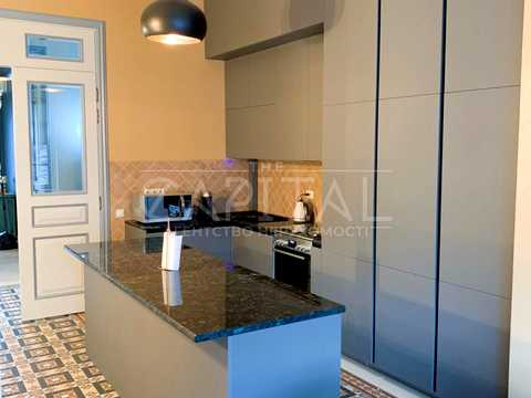квартира по адресу Михайловский пер., 4