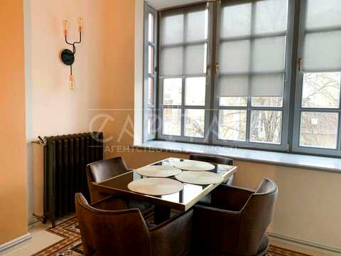 квартира по адресу Михайловский пер., 4