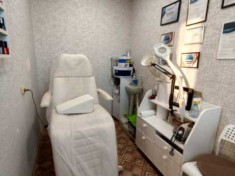комерційна за адресою Івана Кожедуба вул., 59