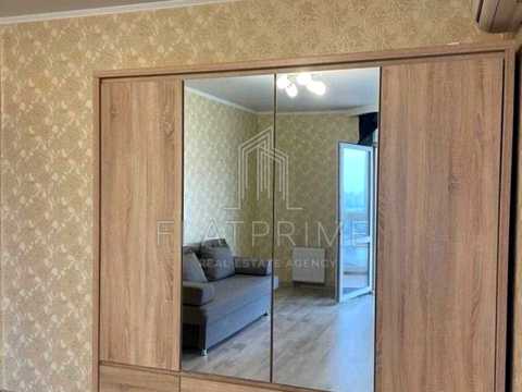 квартира за адресою Бакинська вул., 37-Д