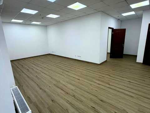комерційна за адресою Глибочицька вул., 32-Б