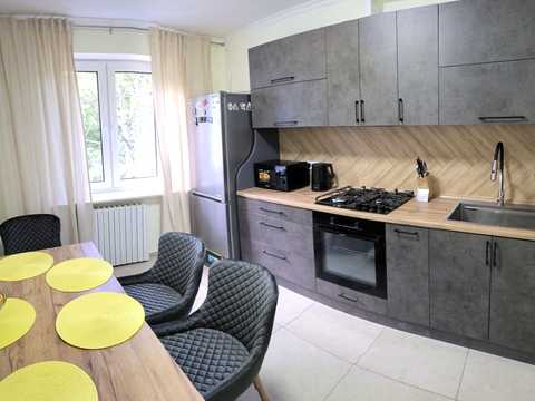 квартира за адресою Ботанічний пров., 6
