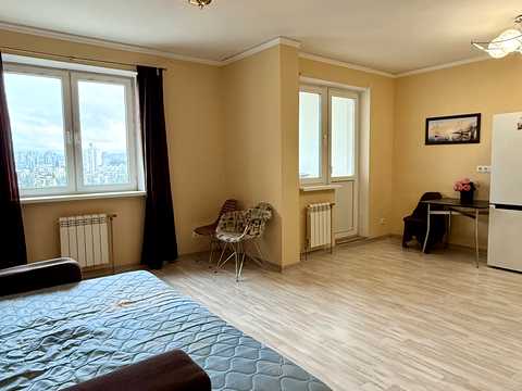 квартира за адресою Юрія Кондратюка вул., 5