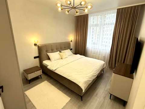 квартира за адресою Краснова вул., 1-В
