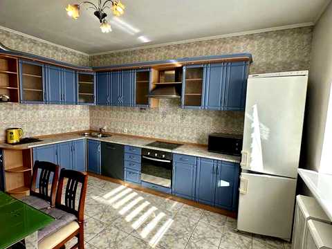 квартира по адресу Анны Ахматовой ул., 13