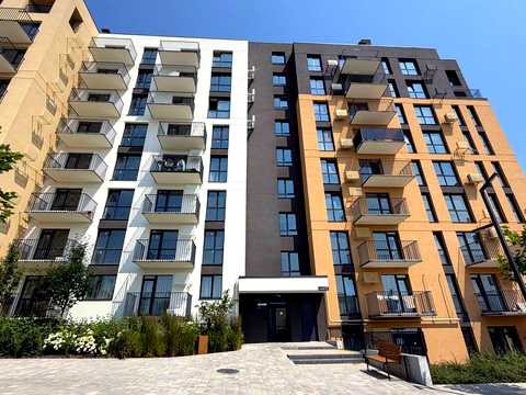 квартира за адресою Садова вул., 77 к1