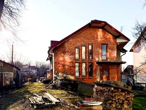 будинок за адресою Степана Бандери вул.