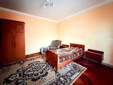 дом по адресу Дністерська ул., 9