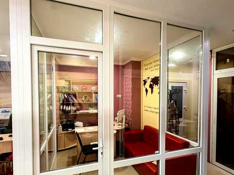 комерційна за адресою Трускавець, Степана Бандери вул., 35