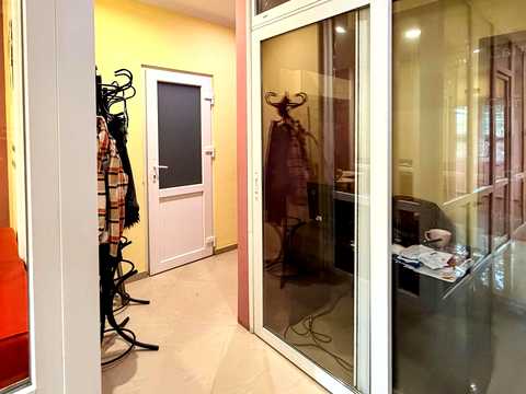 комерційна за адресою Трускавець, Степана Бандери вул., 35